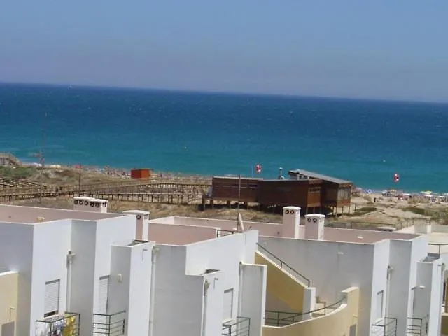 Clube Meia Praia Lagos