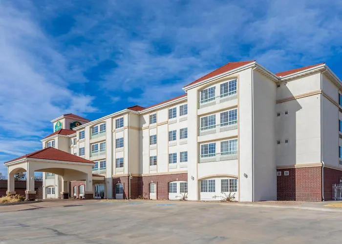 La Quinta By Wyndham Dodge City