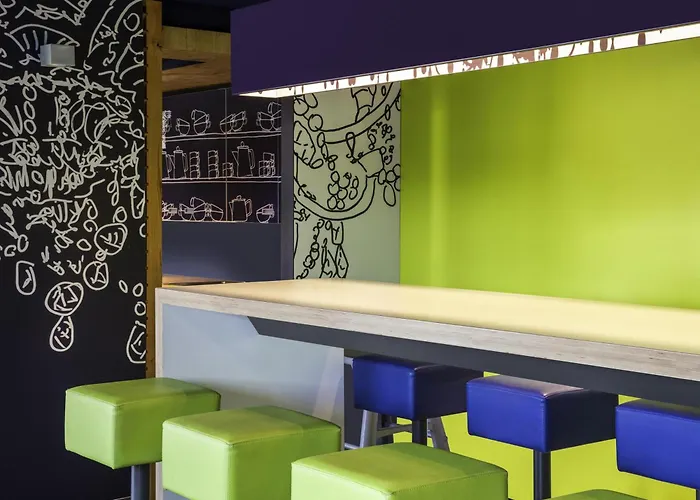 ibis budget Versailles Chateau Saint cyr l'Ecole