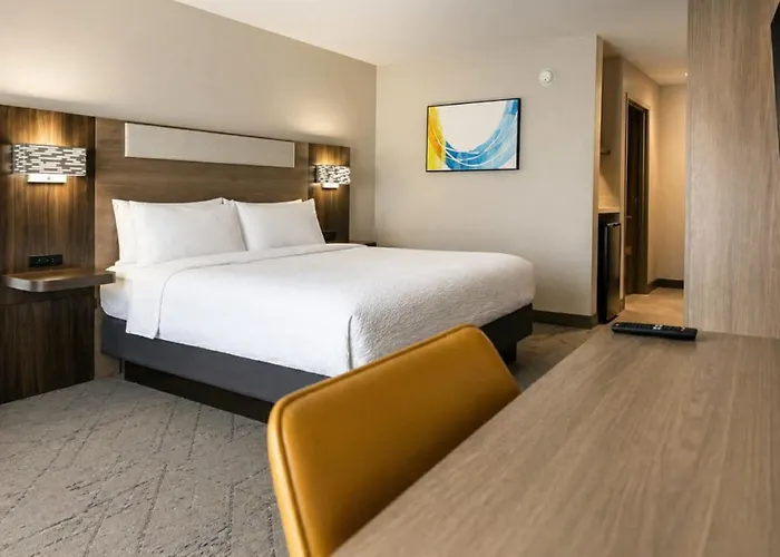 Holiday Inn Express & Suites Murphy By Ihg