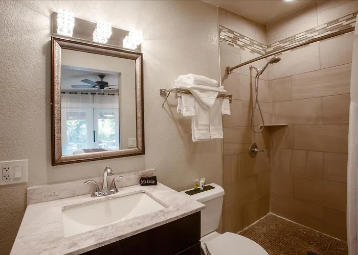 Lantern Light Inn - Romantic Getaway (Adults Only) Sedona