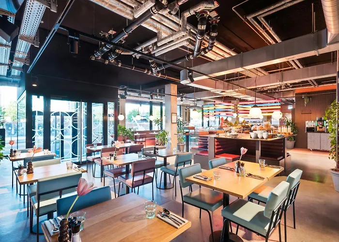 The Social Hub Berlin Alexanderplatz Hotel