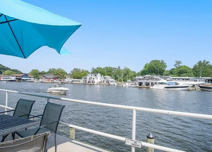 Waterside Suites