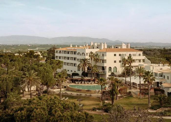 Vale D'El Rei Hotel & Villas