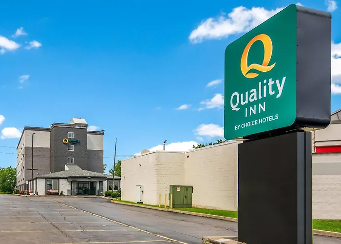 Quality Inn Rochester West