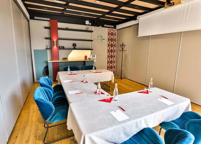 Hotel Ibis Saint Étienne - La Terrasse