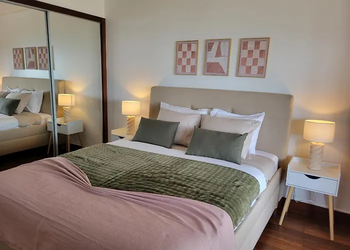 Health Village Apartments Cascais