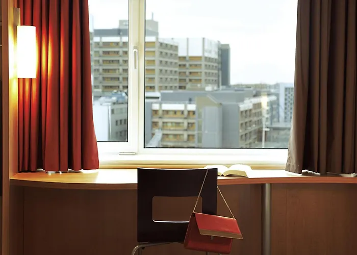 Ibis Canoas Shopping