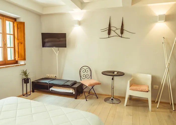 Guesthouse Via Di Gracciano - Adults Only Montepulciano Stazione