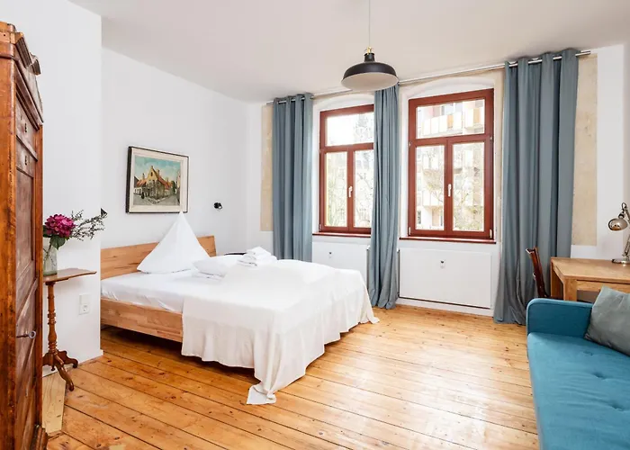 Künstlerzimmer im Kulturhaus Häselburg