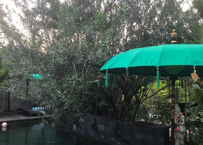 Le Chien Rouge