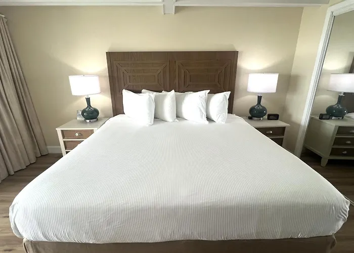Destin Holiday Beach Resort