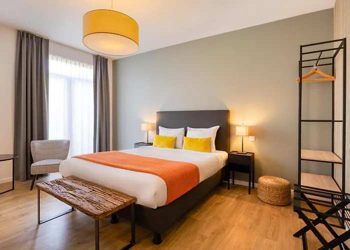 Beverly Hills Hotel Saint-Gilles