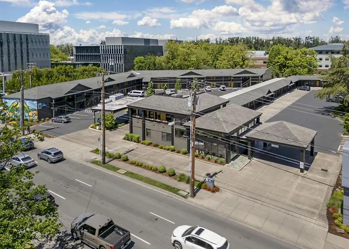 Best Western New Oregon Motel