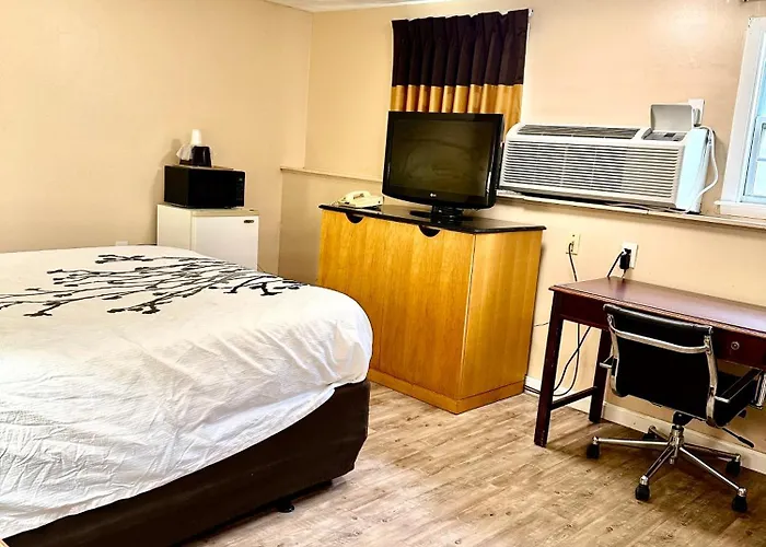 Wickford Motor Inn