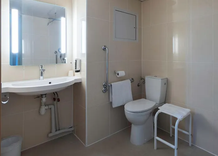 B&B HOTEL Beauvais