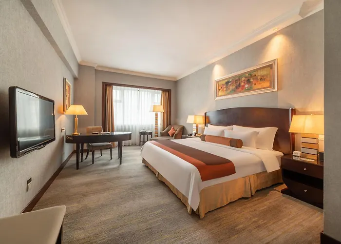Grand International Hotel