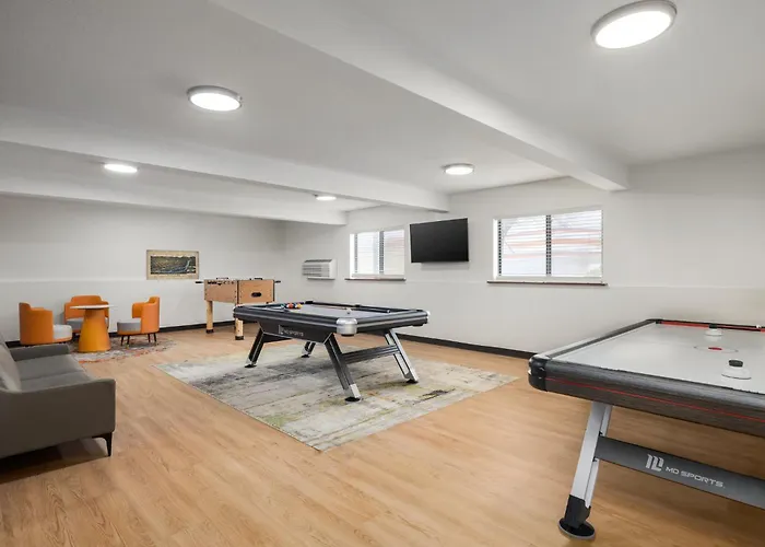 Garner Hotel Missoula Southwest By Ihg