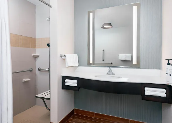 Hilton Garden Inn Wayne