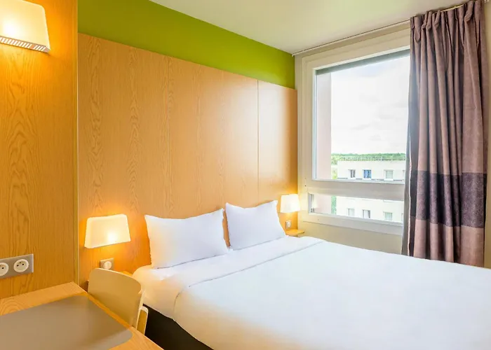 B&B HOTEL Marne-La-Vallée Torcy