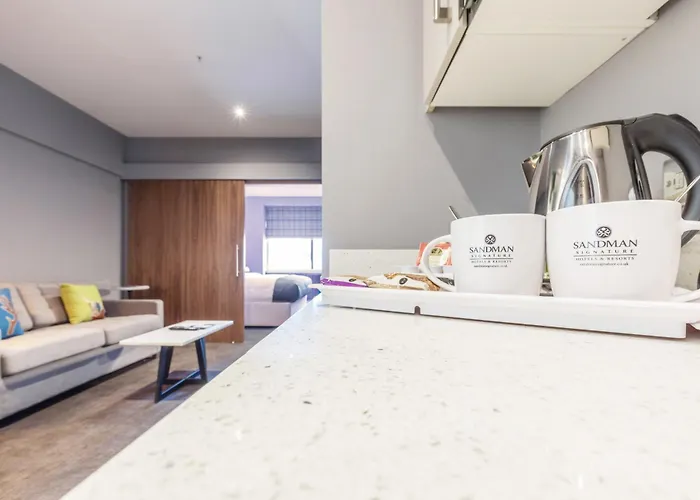 Sandman Signature Aberdeen Hotel&Spa