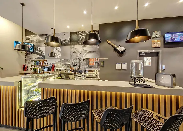 Ibis Sydney World Square Hotel