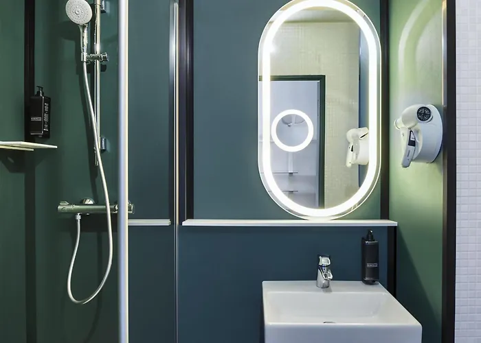 Ibis Clamart Paris Velizy