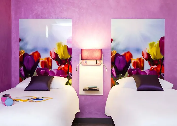 Hôtel Ibis Styles Bourges - Piscine extérieure chauffée - Restaurants à proximité