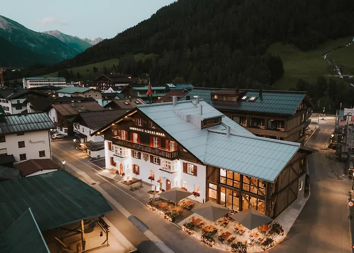 Landhaus Albert Murr - Bed&Breakfast St. Anton am Arlberg