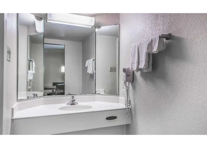 Motel 6-Monroe, La