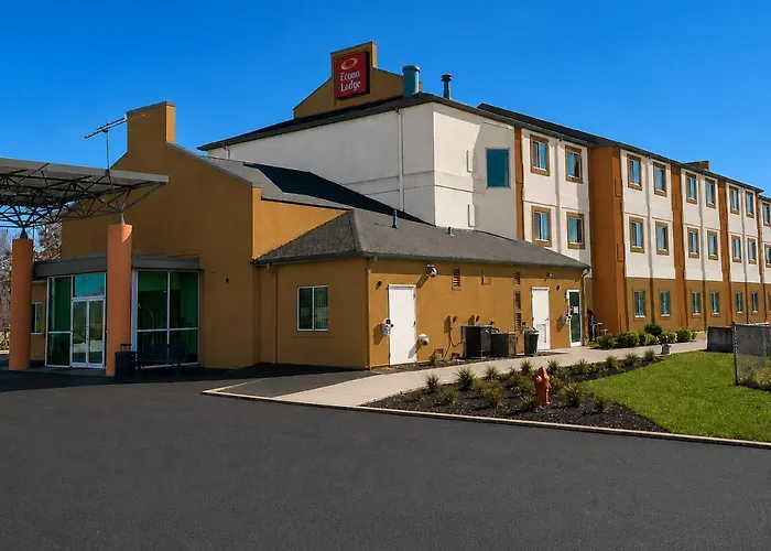 Econo Lodge Menomonie