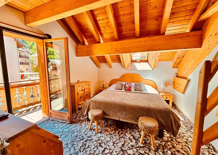 Hôtel-Chalet les Mélèzes
