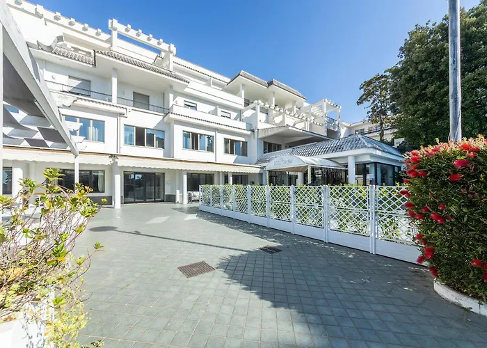 Hotel Sakura Torre del Greco