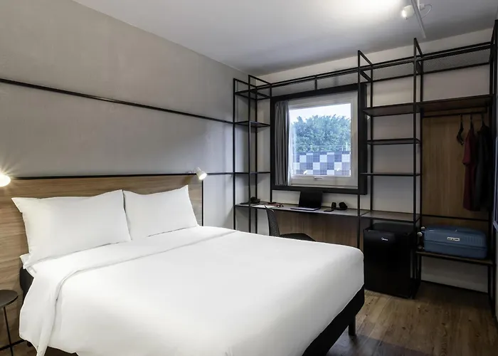 Ibis Botucatu Hotel