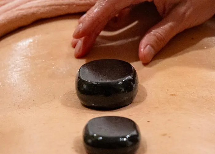 Mercier de Montigny - Les Chambres du Beffroi - SPA et Massage