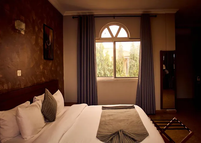 Midindi Hotel