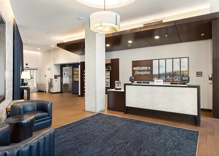 Hampton Inn & Suites Los Angeles - Glendale