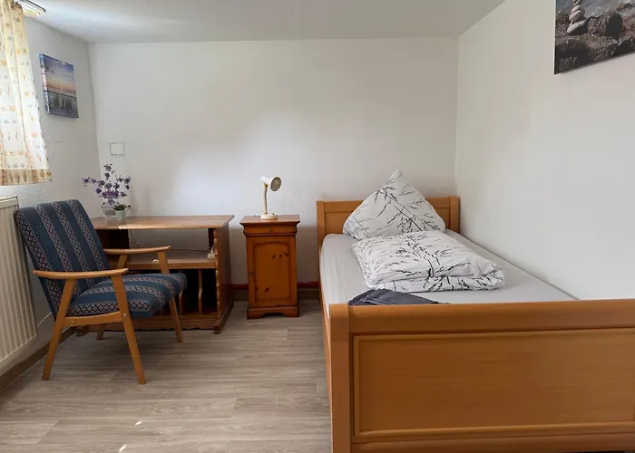 Van Kim 2 - Souterrain Monteurwohnung Emden