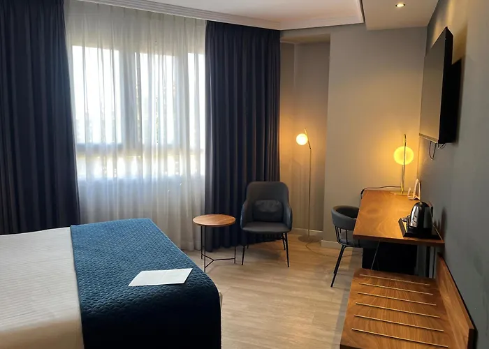 Hotel Silken Luis de León