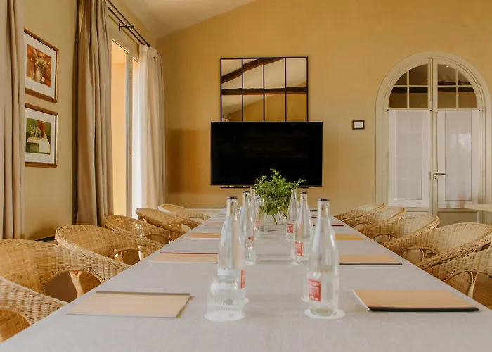 Bremon Boutique Hotel By Duquessa Hotel Collection