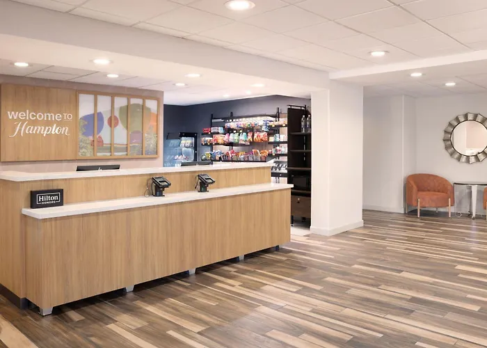 Hampton Inn & Suites Berkshires-Lenox