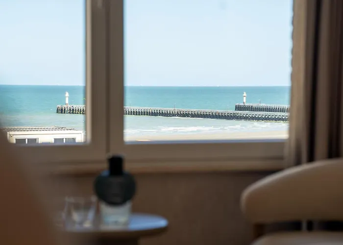 The Cornr Seaview Hotel Nieuwpoort