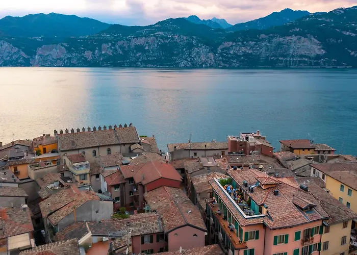 Hotel Lago Di Garda