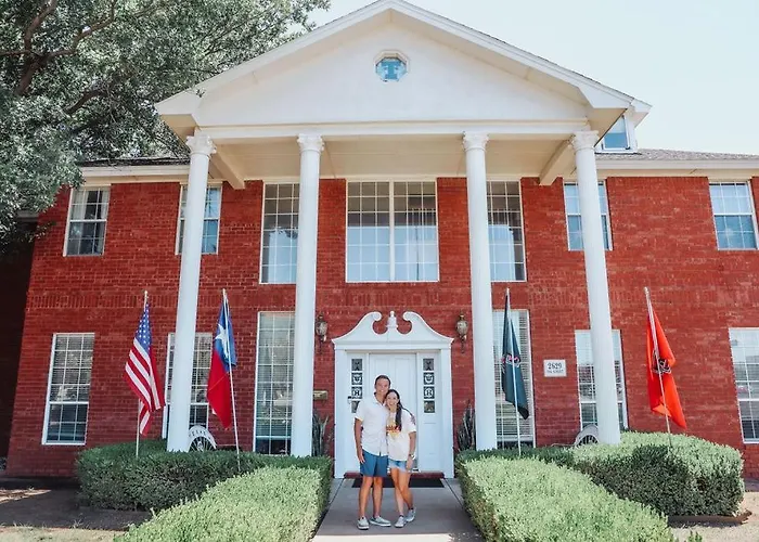 Woodrow House Bed & Breakfast