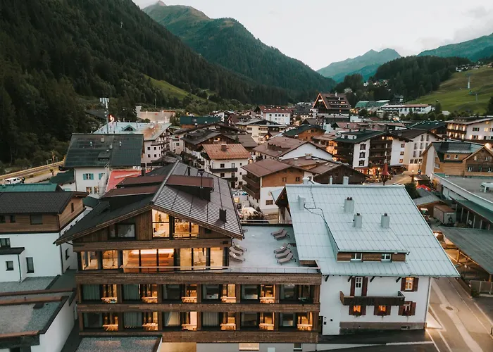 Landhaus Albert Murr - Bed&Breakfast St. Anton am Arlberg