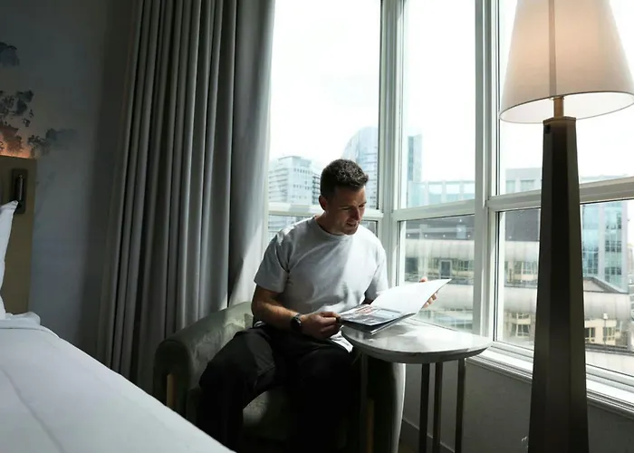 Vancouver Marriott Pinnacle Downtown Hotel