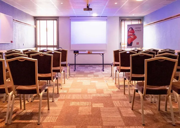 Hotel ibis Paris Gennevilliers