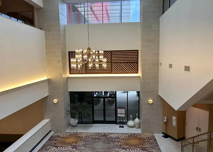 Holiday Inn Lancaster By Ihg