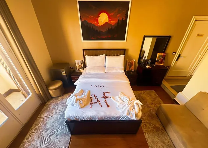 Golden Palace Hotel
