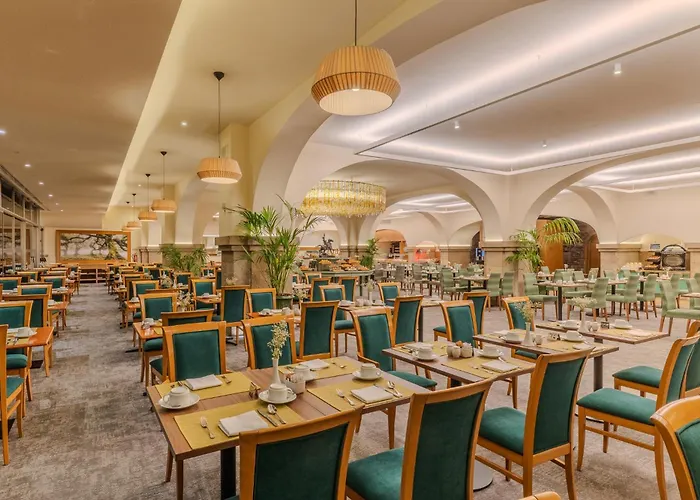Pestana Carlton Madeira Ocean Resort Hotel Funchal 